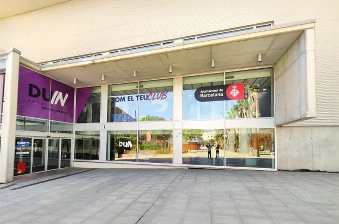 Centre Esportiu Municipal Cotxeres Borbó - Gimnasio en Nou Barris, Barcelona