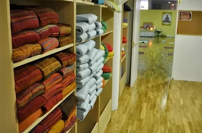 Centre Shrivivek Yoga Integral Barcelona - Gimnasio en Sants-Montjuïc, Barcelona