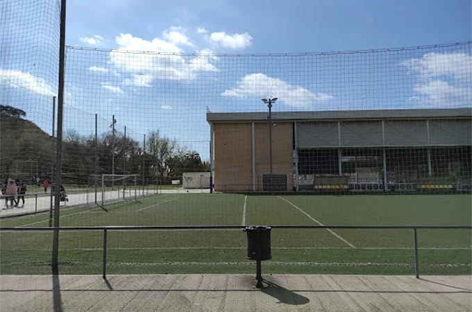 Complex Esportiu La Bàscula - Gimnasio en Sants-Montjuïc, Barcelona