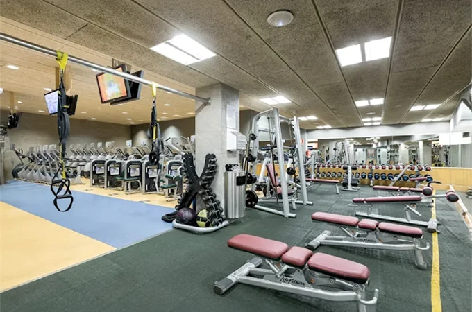 DiR Tres Torres - Gimnasio en Sarrià-Sant Gervasi, Barcelona