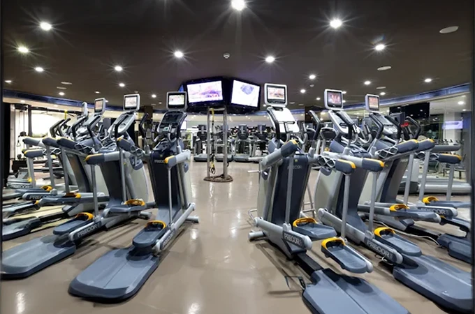 DiR Up&Down - Gimnasio en Les Corts, Barcelona DiR Up&Down - Gimnasio en Les Corts, Barcelona