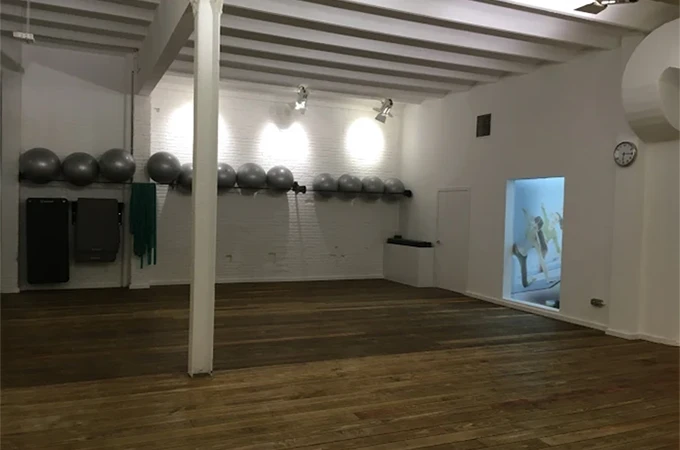dona 10 Centre de Pilates i Ioga Barcelona - Sagrada Família - Gimnasio en Eixample, Barcelona dona 10 Centre de Pilates i Ioga Barcelona - Sagrada Família - Gimnasio en Eixample, Barcelona