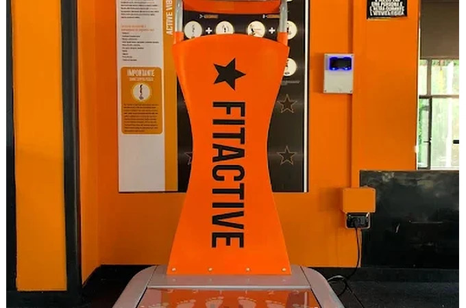 FitActive Barcelona Carrer de Gavà 90 - Gimnasio en Sants-Montjuïc, Barcelona