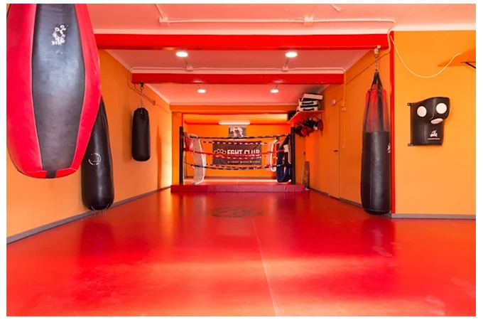 Gimnàs Sport Club - Gimnasio en Nou Barris, Barcelona