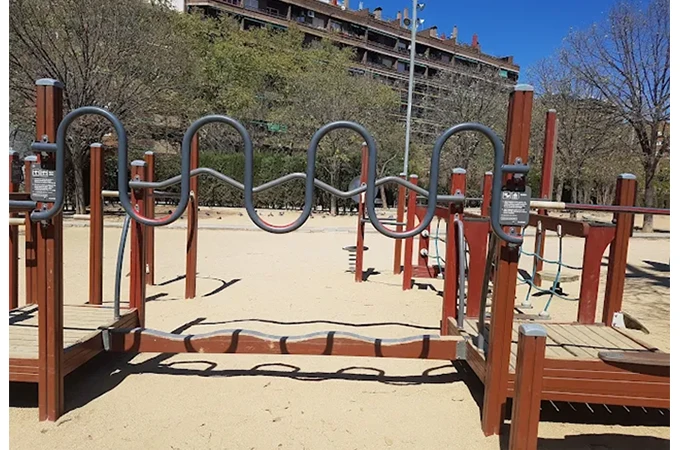 Gimnasio aire libre - Gimnasio en Sant Martí, Barcelona