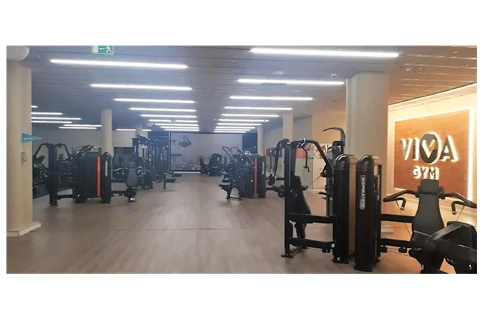 Gimnasio VivaGym Sagrera - Gimnasio en Sant Andreu, Barcelona