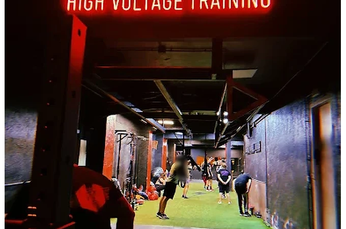 High Voltage Training BCN - Gimnasio en Sant Andreu, Barcelona High Voltage Training BCN - Gimnasio en Sant Andreu, Barcelona
