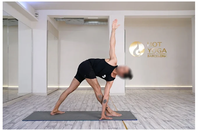 Hot Yoga Barcelona - Gimnasio en Gràcia, Barcelona Hot Yoga Barcelona - Gimnasio en Gràcia, Barcelona