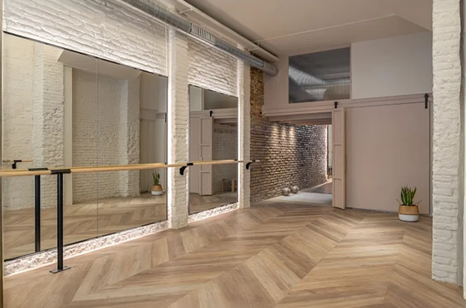 Inhala Exhala Pilates Studio - Gimnasio en Sant Martí, Barcelona
