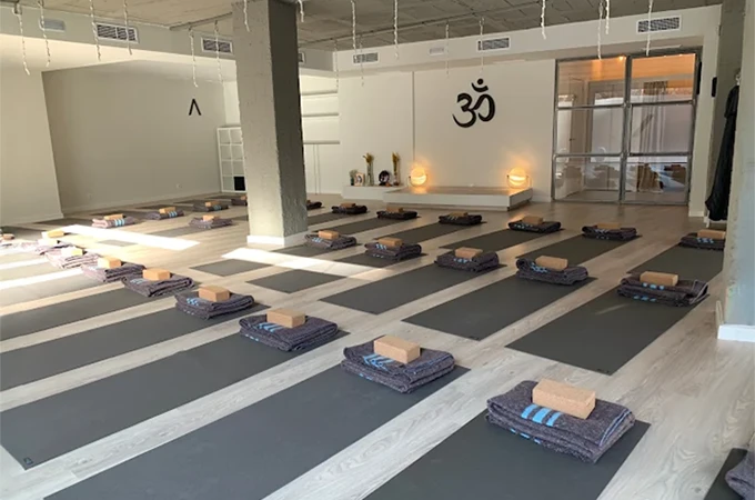 Yoga One - Gimnasio en Sant Andreu, Barcelona